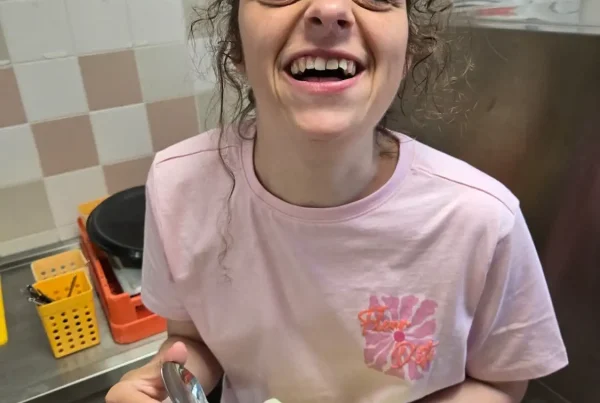 Lisanne Vahlkamp werkt voor Ruimte voor Elkaar op het Natuurcentrum Gorinchem